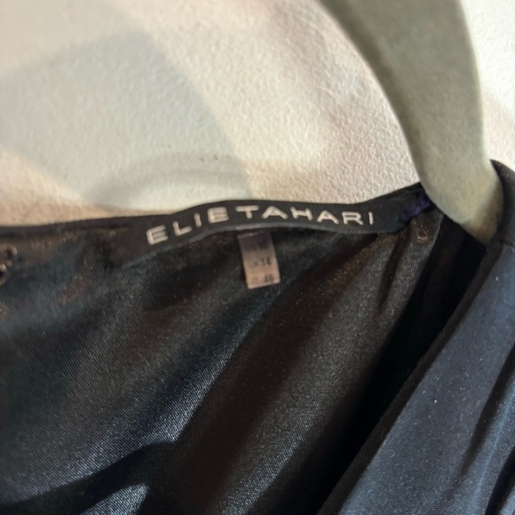 ELIE TAHARI Sz 10 Iris Sheath Knee Length Criss Cross Design Little Black Dress - Picture 5 of 12